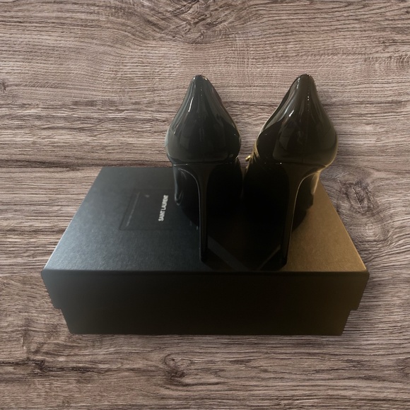 Saint Laurent Patent Leather Chain-Link Heel Pumps — Black — Size IT 40 - Picture 5 of 8